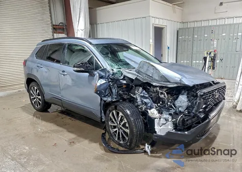 2024 Toyota Corolla Cross Xle from USA, damaged, VIN 7MUDAABG8RV087189